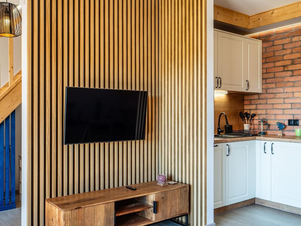 TV and multimedia, Kitchen or kitchenette