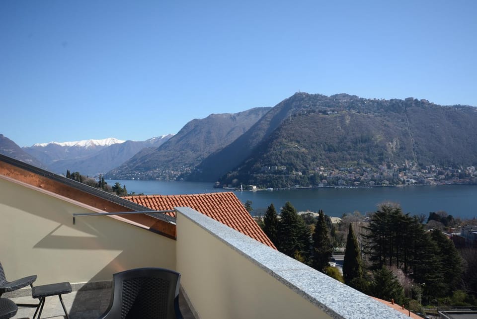 Balcony/Terrace, Mountain view, Sunset