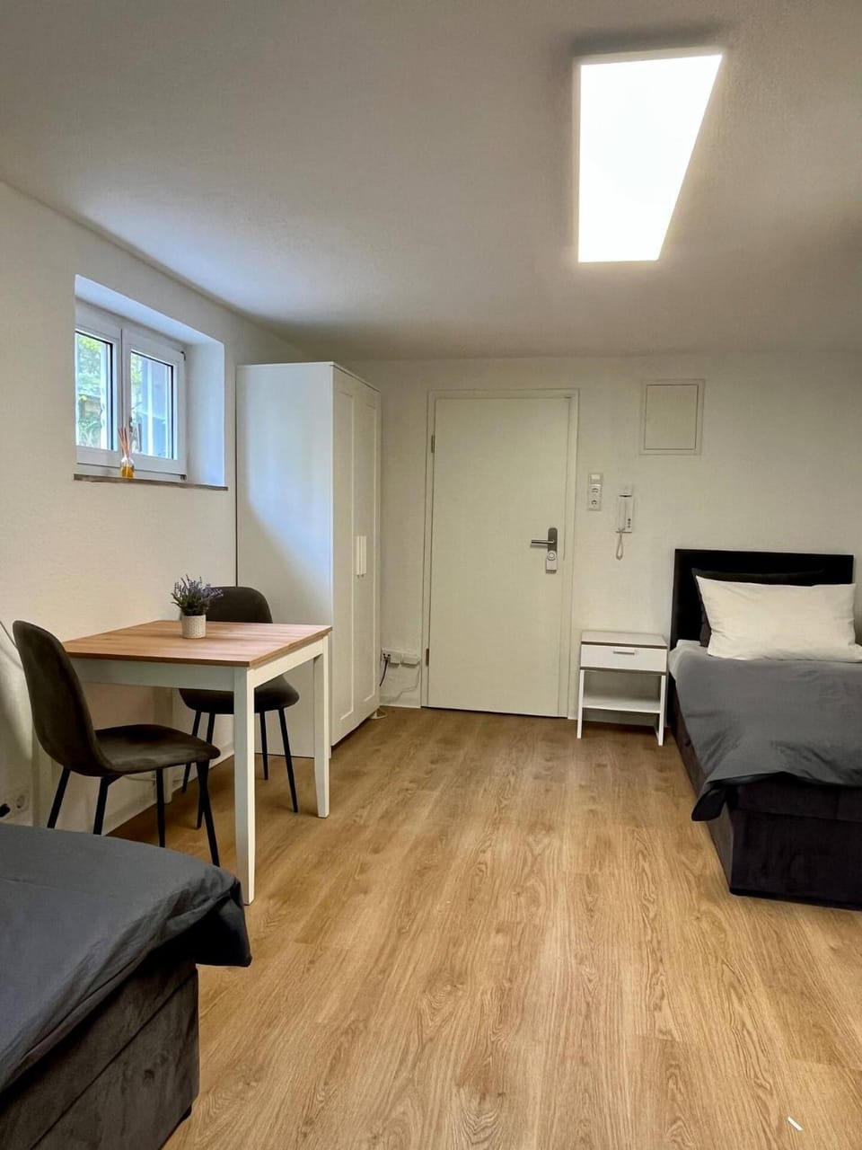 005- Zentral & ruhig mit SmartTV Apartment in Stuttgart