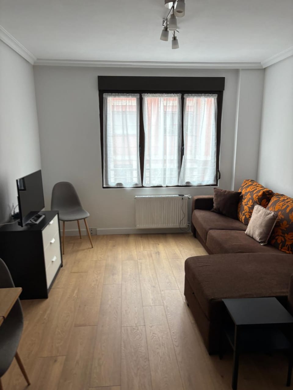 La Glicinia VUT-7355-AS Apartment in Cangas de Onís