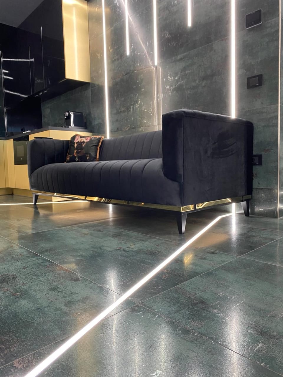 Living room, Seating area