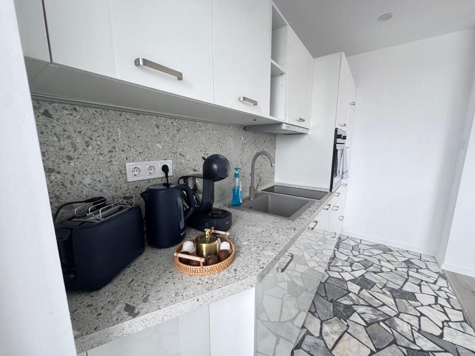 Coffee/tea facilities, Kitchen or kitchenette, toaster