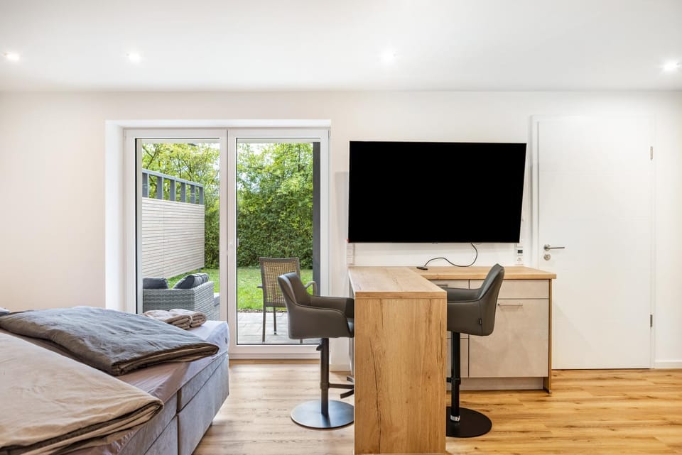 Property building, Living room, Bedroom