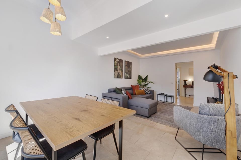 Property building, Living room