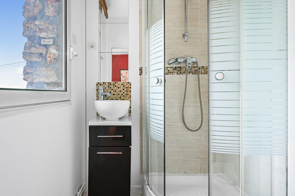 Le Chic - Chambre cosy aux portes de Paris Vacation rental in Île-de-France