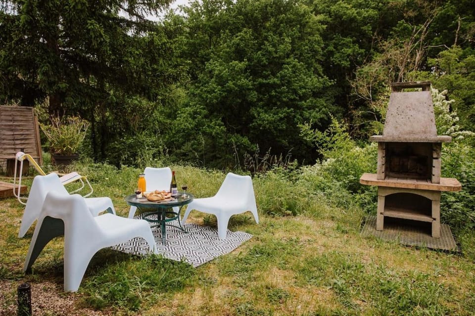 Appartement rétro nature avec jardin 15 min Toulouse centre Apartment in Occitanie