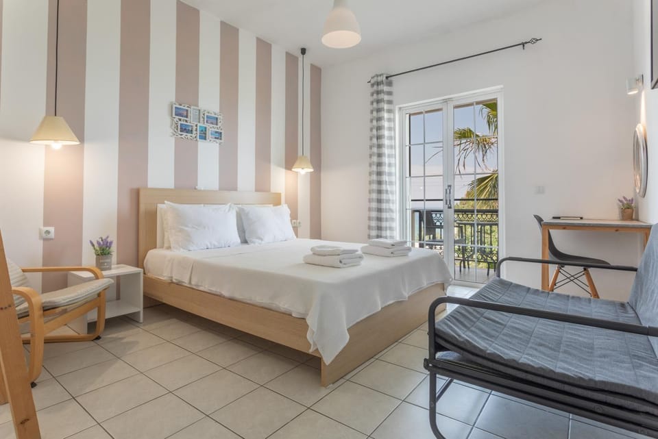 Property building, Living room, Bedroom