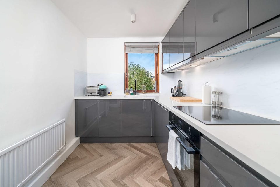 Kitchen or kitchenette, stove