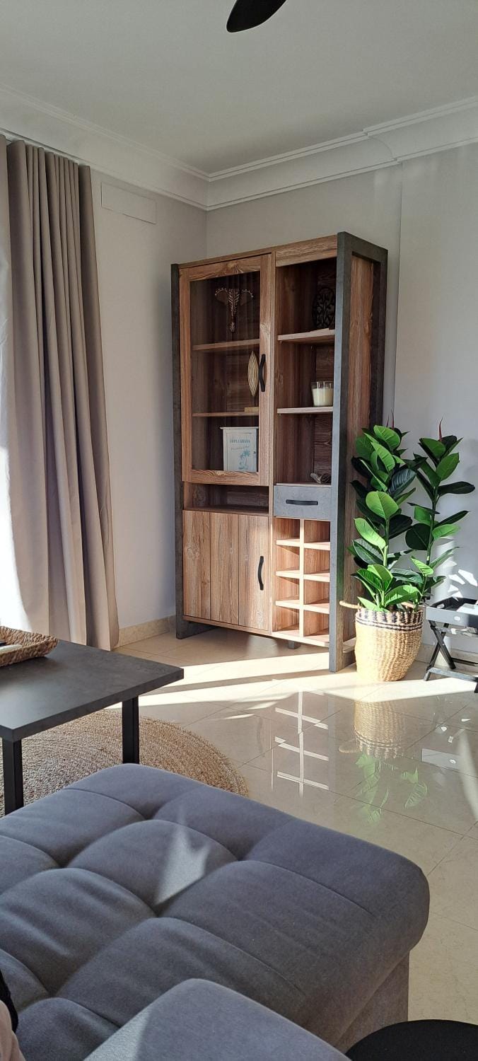Living room, Photo of the whole room, Seating area