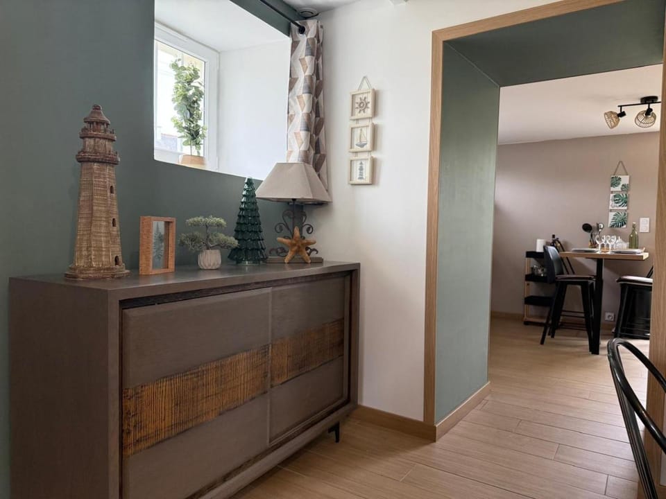 Le char a banc - Maison de vacances Bed and Breakfast in Brittany