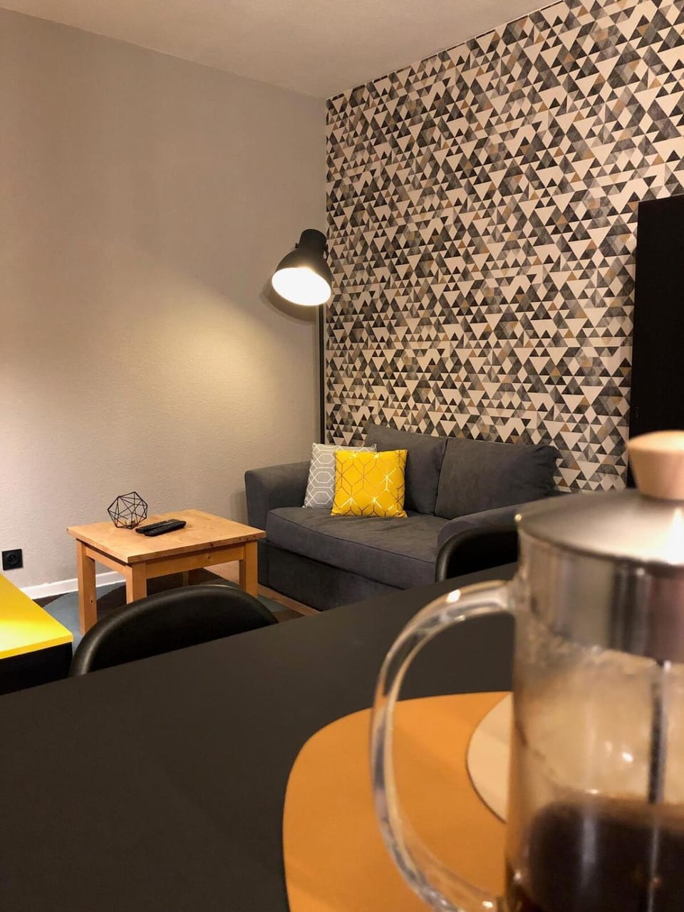 Living room, Seating area