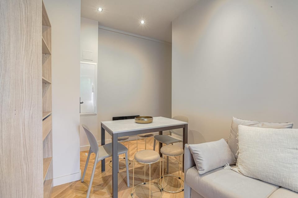 Kitchen or kitchenette, Living room, Seating area, Dining area, wardrobe