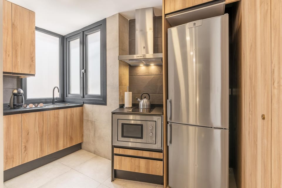 Kitchen or kitchenette, Living room