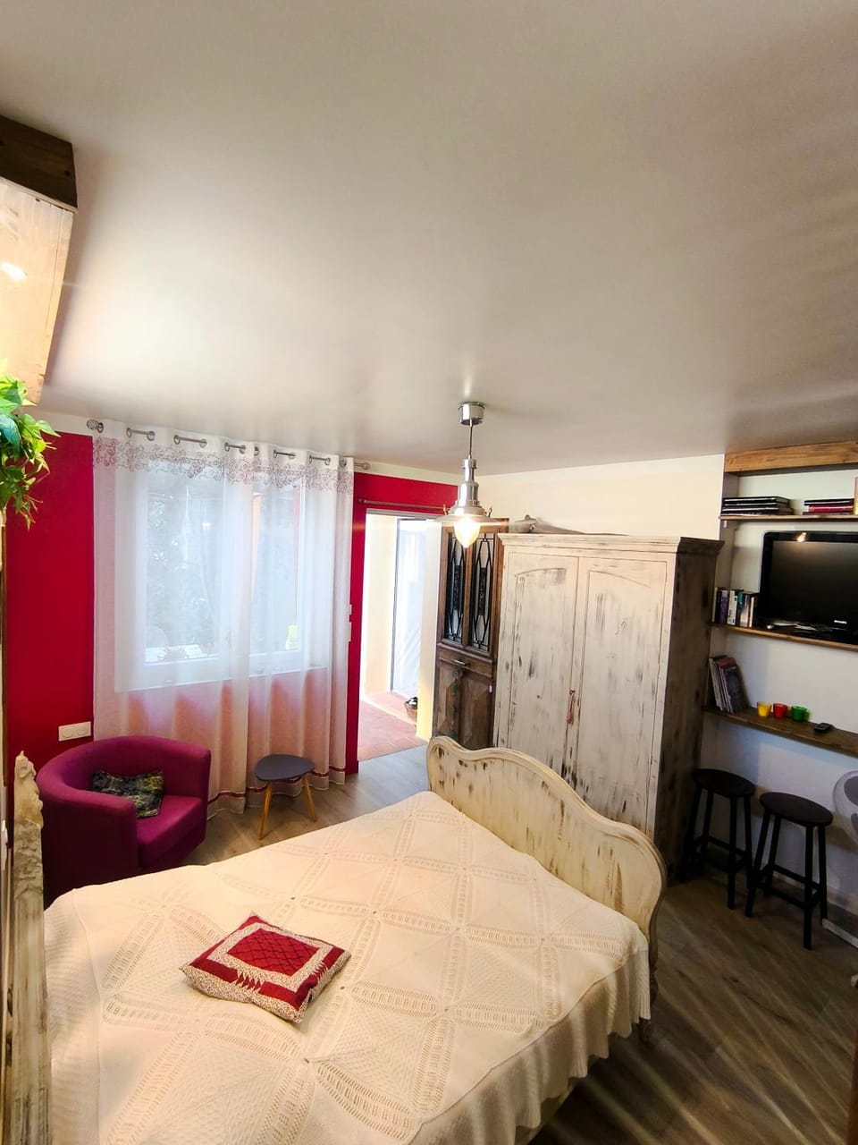 Chez Nine, chambre indépendante avec terrasse Bed and Breakfast in Provence-Alpes-Côte d'Azur