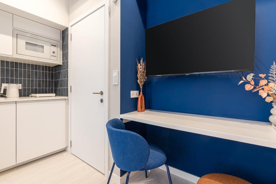 TV and multimedia, Kitchen or kitchenette, Seating area, Dining area