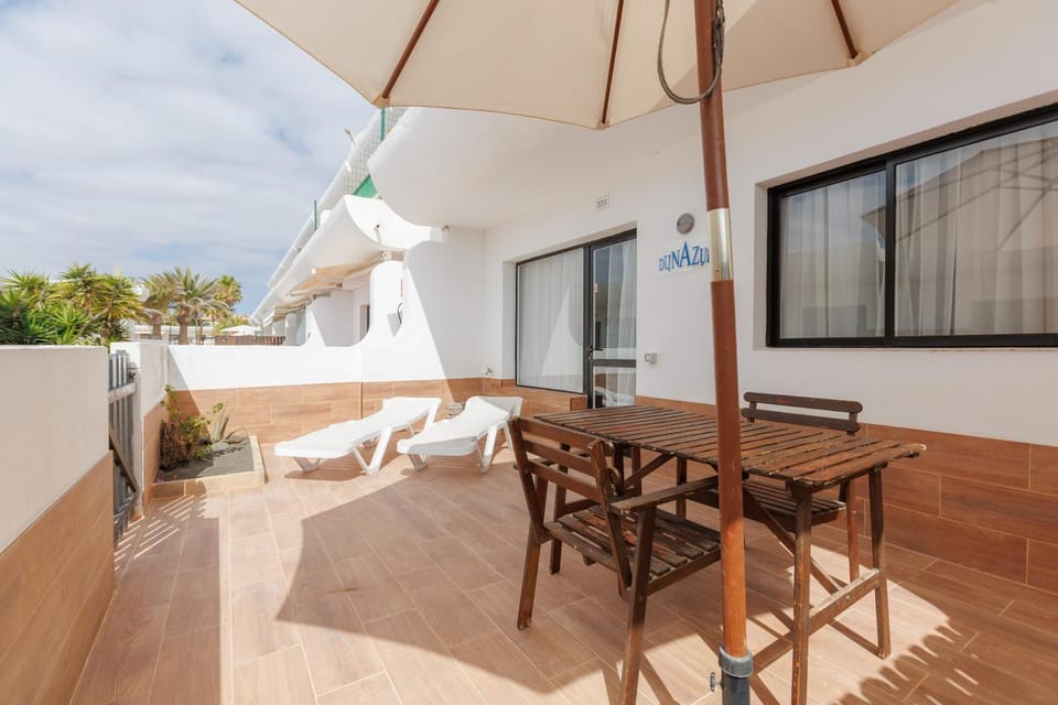 Balcony/Terrace, Dining area, sunbed
