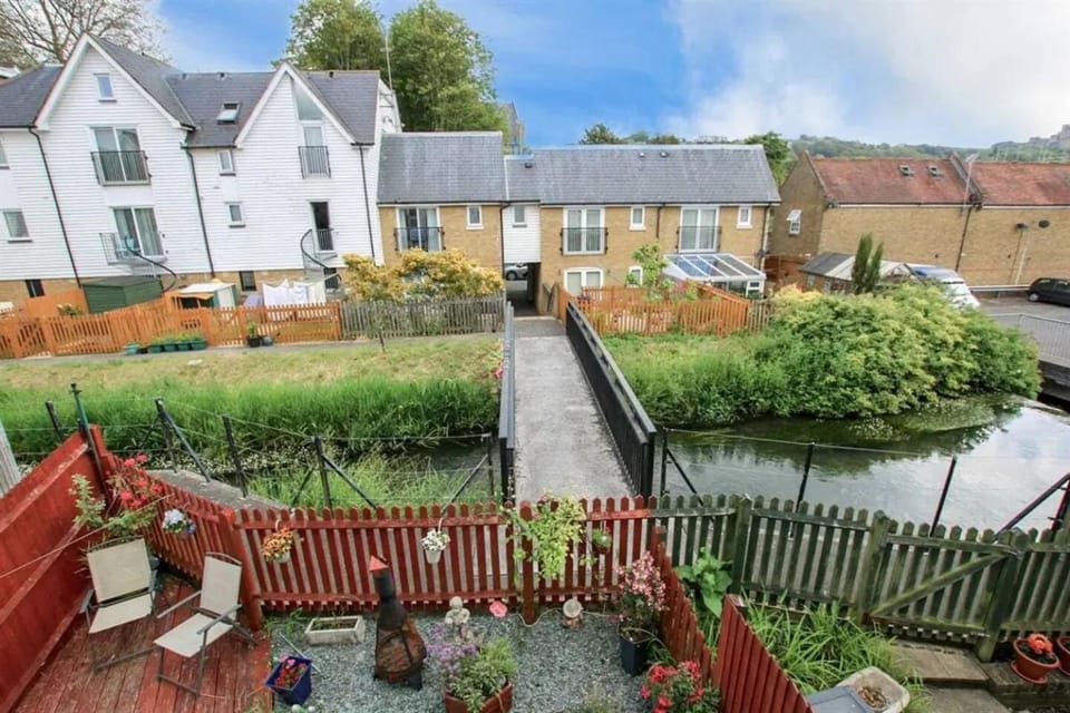 Garden, Garden view