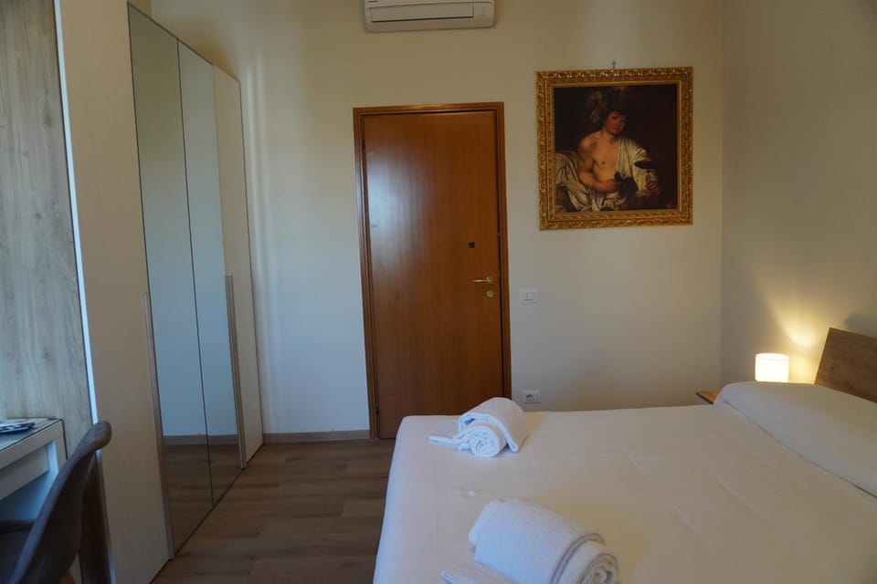 Hello Francesca Guesthouse Bed and Breakfast in Florence