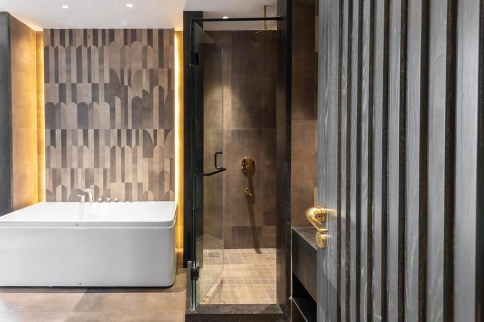 M72 Luxe 1 Kanal Modern House Phase 6 DHA Raya House in Lahore