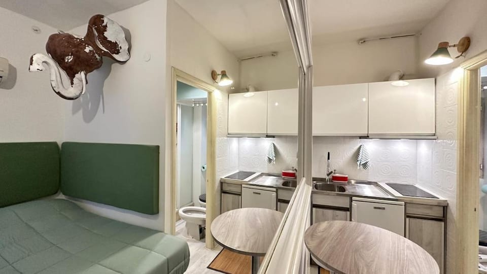Tiny Elephant Mini suite in Rome Apartment in Rome