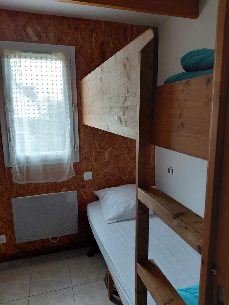 bunk bed