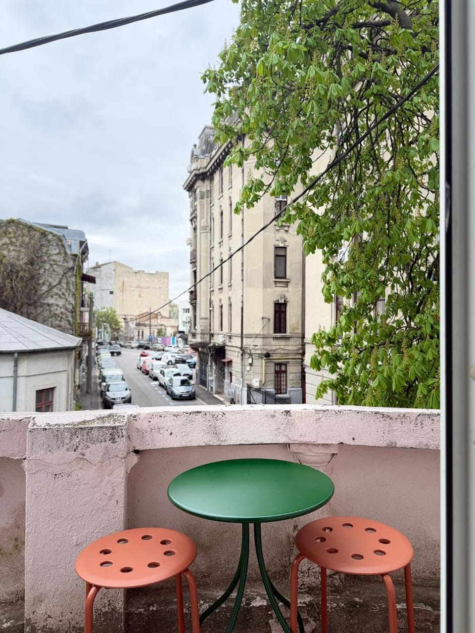Neighbourhood, Balcony/Terrace, Street view