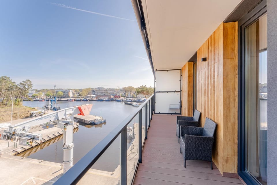 Day, Natural landscape, View (from property/room), Balcony/Terrace, River view