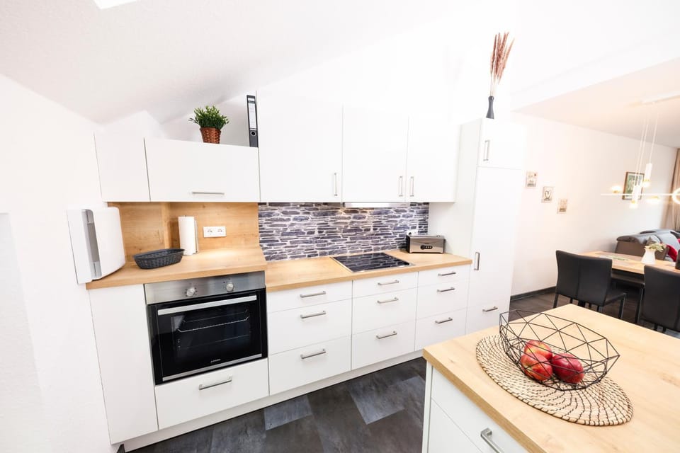 Kitchen or kitchenette, stove, kitchen