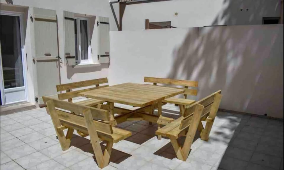 Balcony/Terrace, Dining area