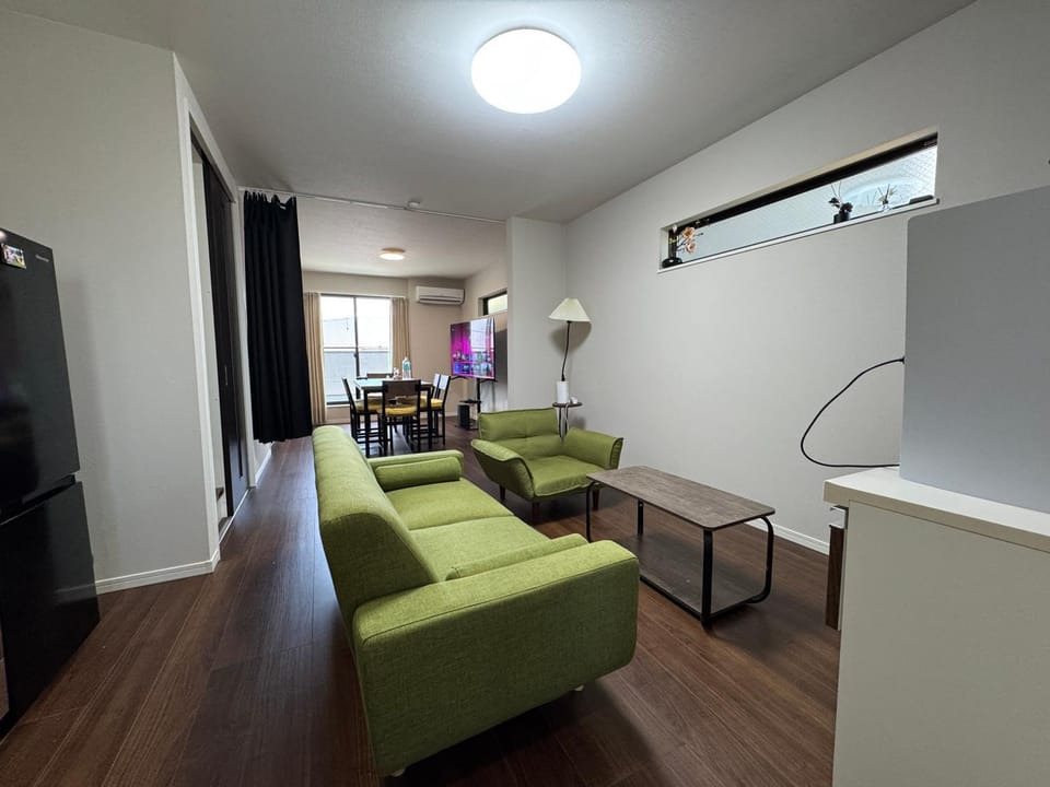 Communal lounge/ TV room, TV and multimedia, Living room