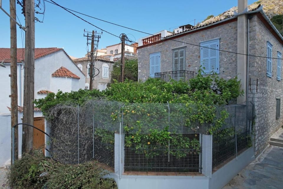 Astraea 7 Apartment in Islands