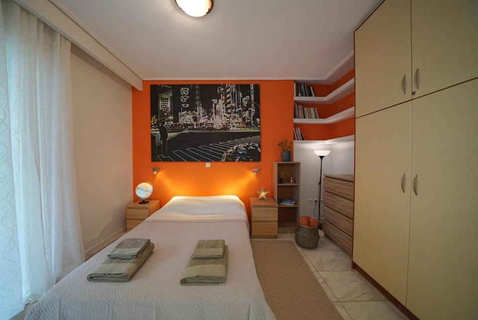 Bed, Photo of the whole room, Bedroom, wardrobe