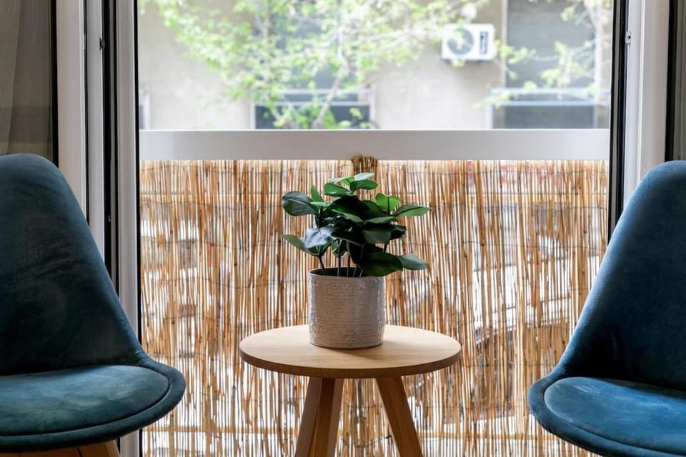 Decorative detail, Seating area