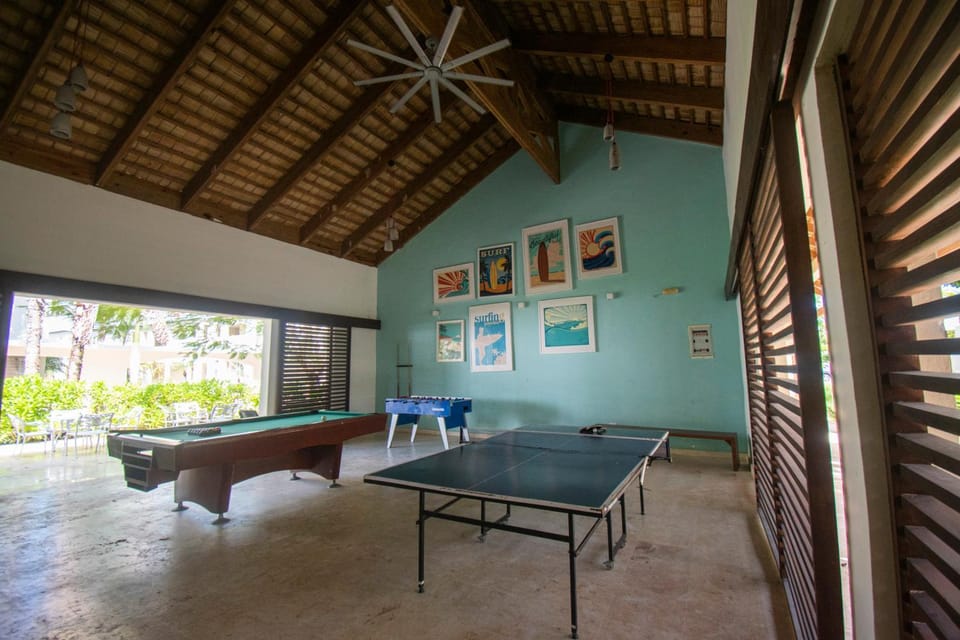 Table tennis