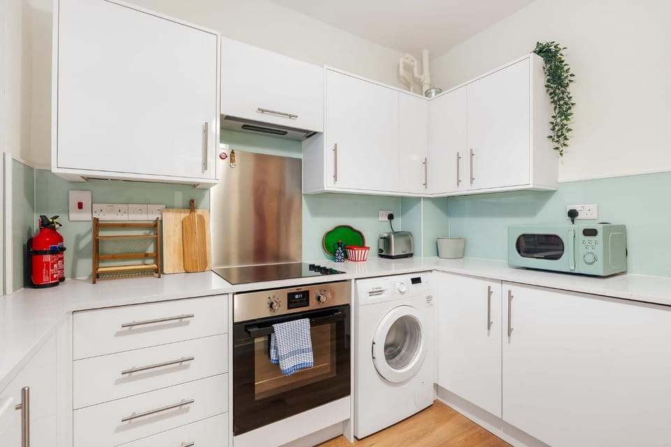 Unbeatable Location, Peaceful Cozy Flat Apartment in City of Westminster