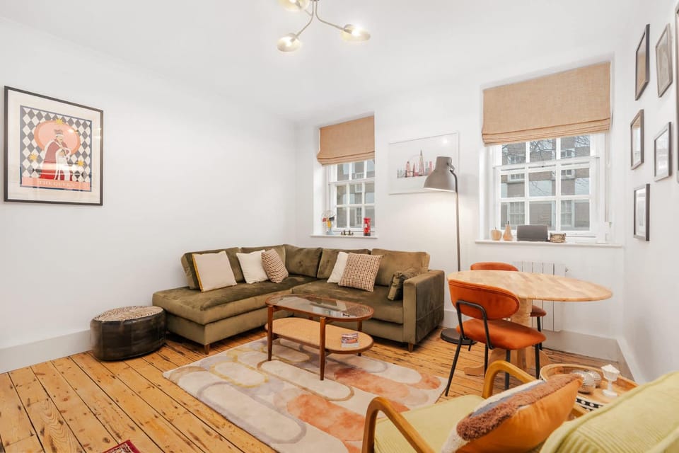 Unbeatable Location, Peaceful Cozy Flat Apartment in City of Westminster
