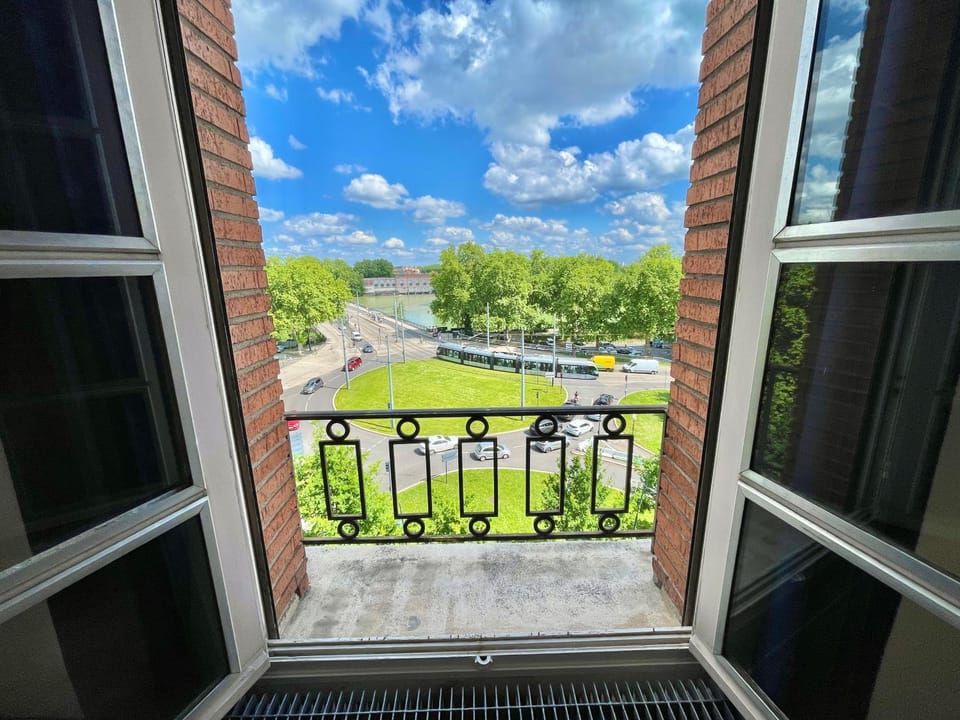 Bird's eye view, City view