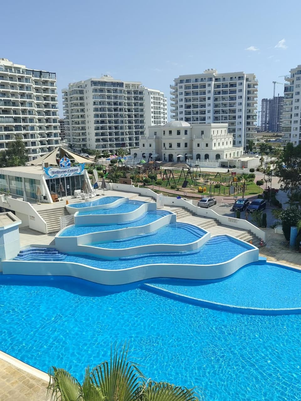 Restaurant/places to eat, Children play ground, Spa and wellness centre/facilities, Swimming pool