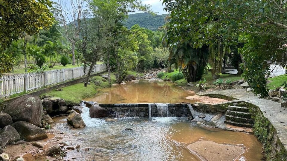 Chácara Amarela House in State of Santa Catarina