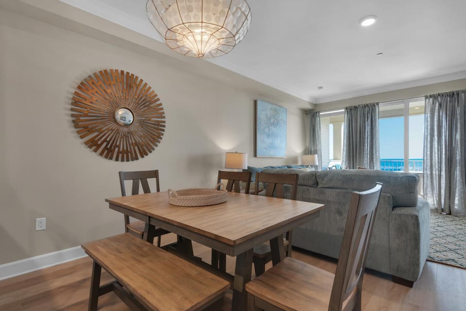 Bikini Bottom by Gulf Coast Getaways Apartment in Pensacola Beach