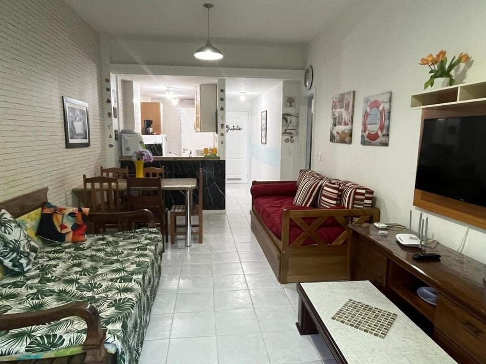 Apartamento na Prainha, pertinho da praia- acomoda até 5 pessoas Apartment in State of Rio de Janeiro