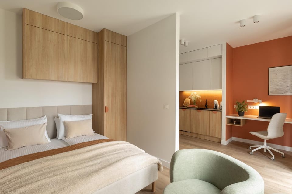 Bed, Kitchen or kitchenette, Photo of the whole room, Seating area, wardrobe