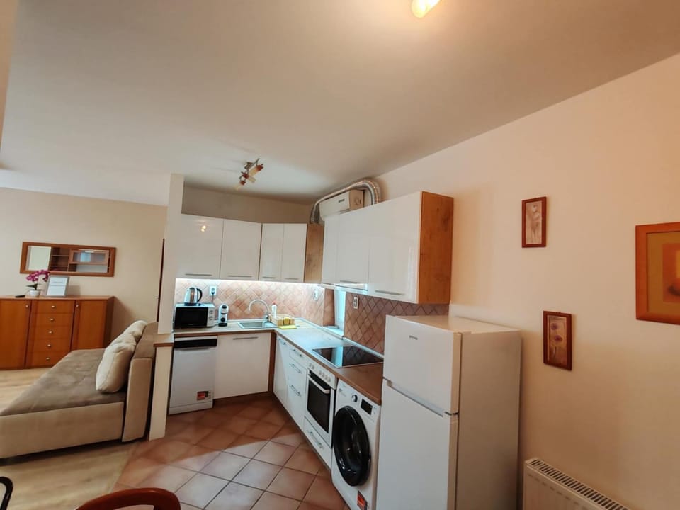 NON-STOP Apartman Apartment in Hungary