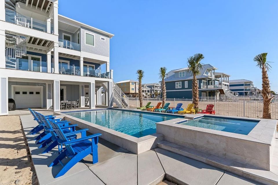 Guitars and Tiki Bars by Gulf Coast Getaways House in Pensacola Beach