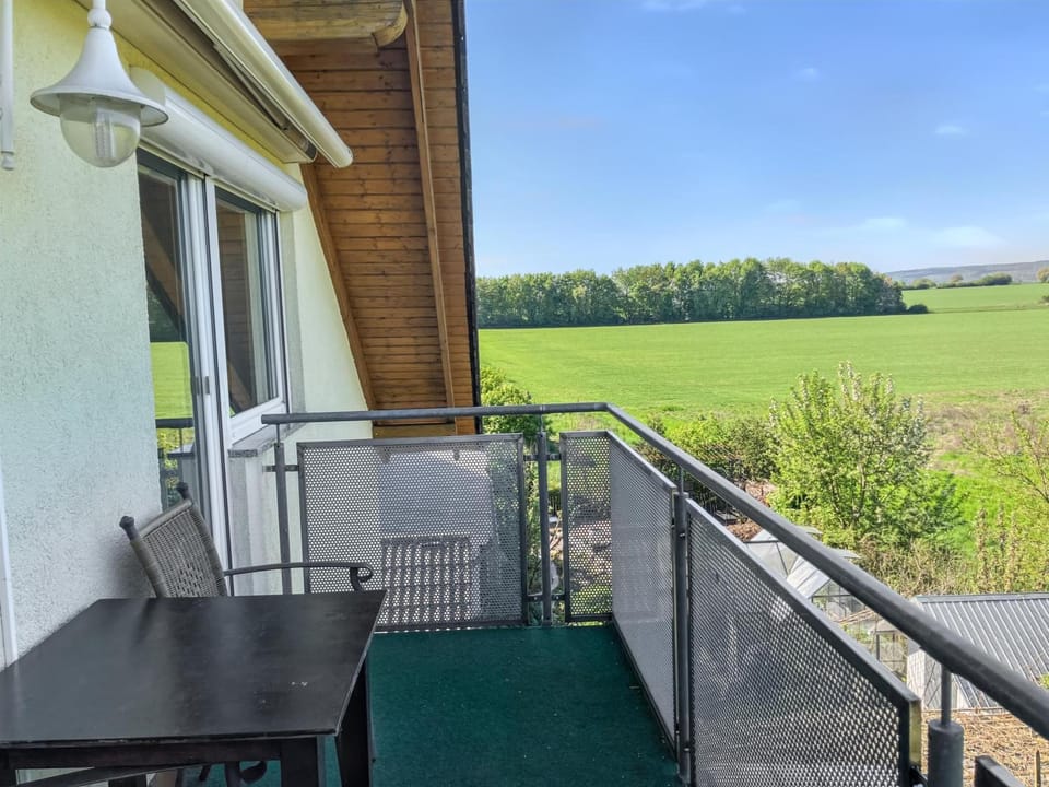 Patio, Spring, Day, Natural landscape, View (from property/room), Balcony/Terrace, Dining area