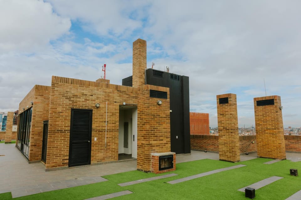 Property building, Balcony/Terrace