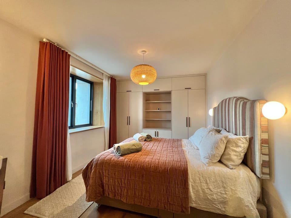 Bed, Photo of the whole room, Bedroom, wardrobe