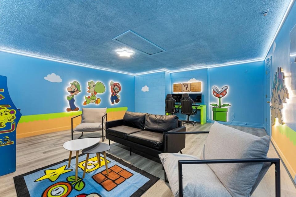 Fantastic 5BR Themed Pool Home Near Disney World House in Kissimmee