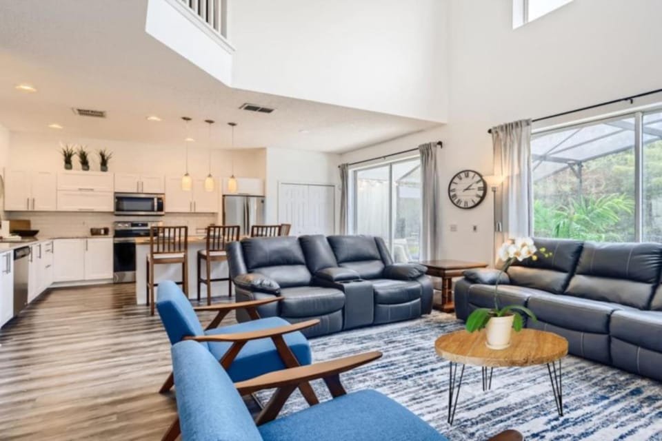 Magical 7BR Resort Pool Home Near Disney World House in Kissimmee
