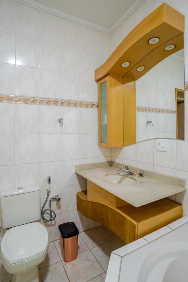 Toilet, Bathroom, Bath